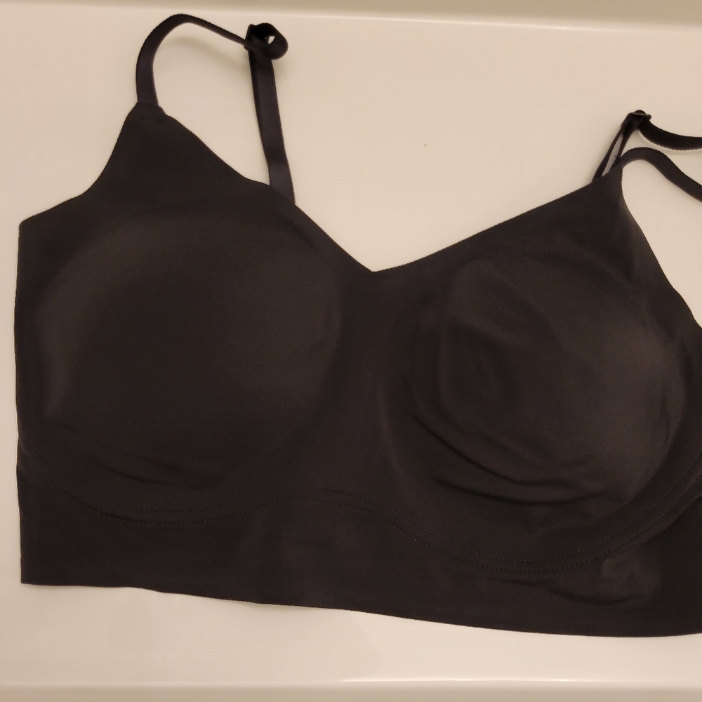 True and Co Bralette Size M